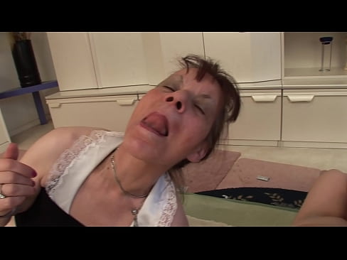 ❤️ Zwee Bomien an ee Grousspapp hunn en Dräier ️ Häre Porno op lb.doujin-sexy.ru ❌️