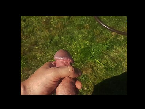 ❤️ Hot Hottie kritt hir rosa Muschi gefuckt a spréngt mat engem Sprëtz an engem Summergaart ️ Häre Porno op lb.doujin-sexy.ru ❌️